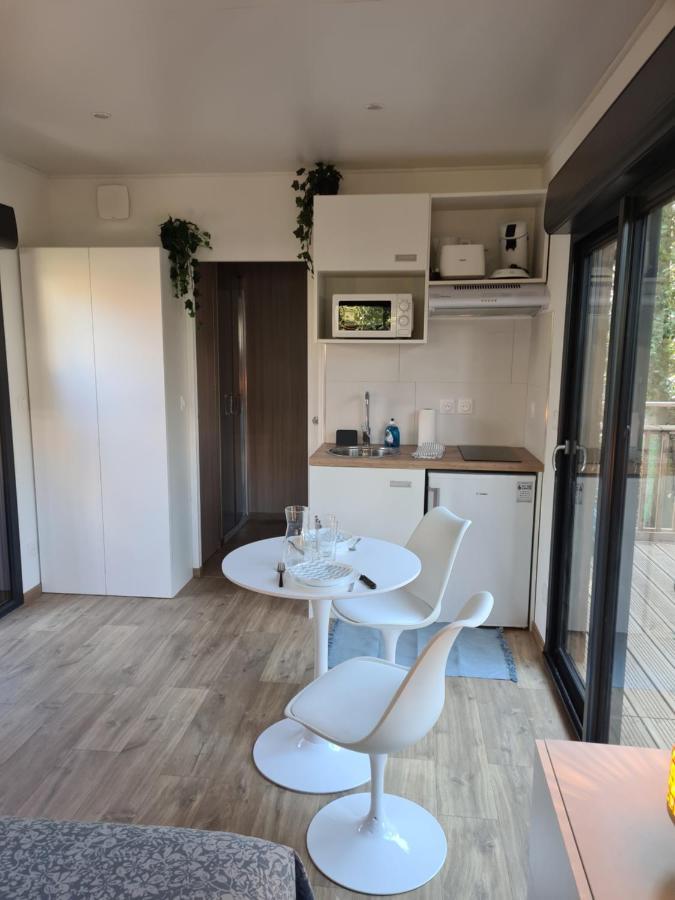 Le Cube Apartment Sommieres Luaran gambar